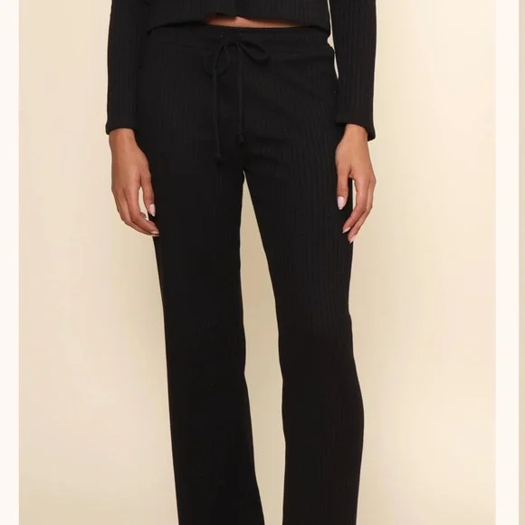 Jac Parker Lounge Set - Picture 4 of 8